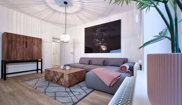 Alpha Apartments: Comfort, Style & Flair | Central