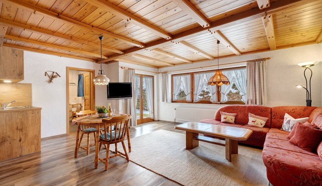 Apartment 'Kandelblick Mit 60qm' with Mountain View, Private Terrace and Wi-Fi