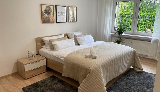 Apart70-Modern Design I Garden with Terrace I Smart TV I Free Parking I Free WiFi