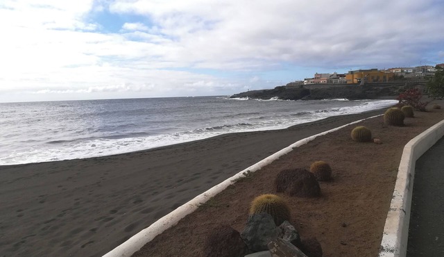 Apartamento "EL Bufadero" Playa La Garita - 150 m Playa
