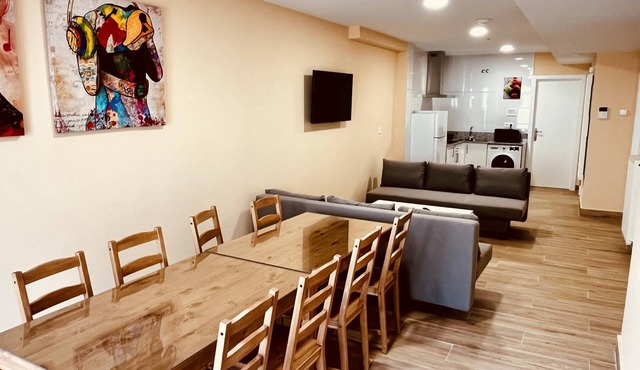 APARTAMENTOS SAN NICOLAS