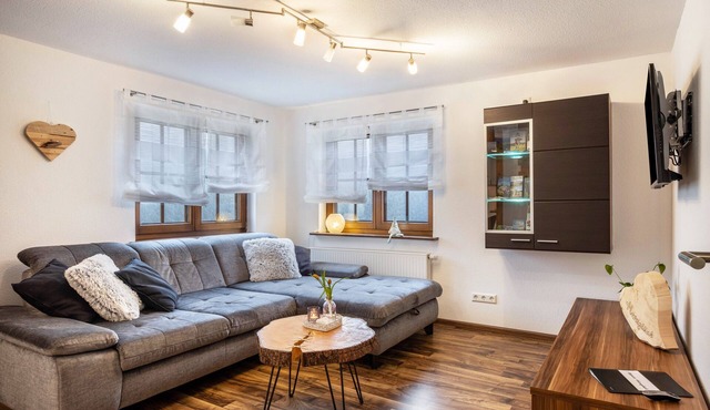 Apartment 'Herzglück' with Mountain View, Shared Terrace and Wi-Fi