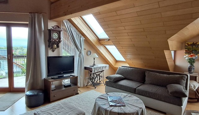Apartment Ferien-Studio Säntisblick with Lake and Alpine Views, Balcony, and Wi-Fi