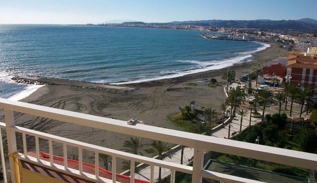 APARTMENT WITH MAGNIFICENT VIEW AT THE BEACH