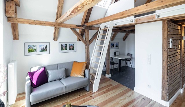 Apartment 1 Wohnen am Turm - Living at Schloßplatz