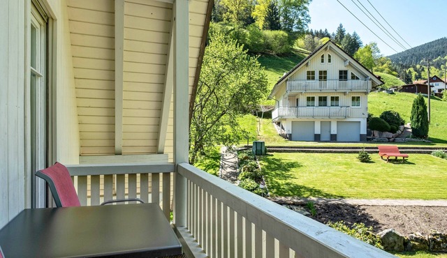 Apartment '2, 45qm' with Mountain View, Shared Terrace and Wi-Fi