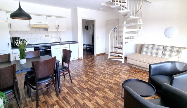 Apartment 56 - Spacious apartment with balcony, WiFi and modern amenities