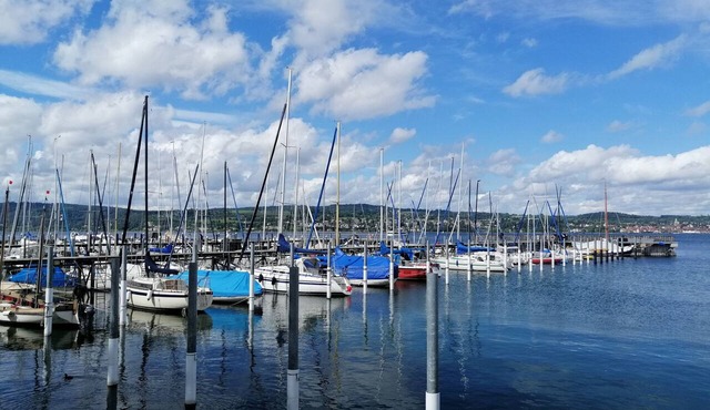 Apartment 'Am Hafen' with Lake View, Private Terrace and Wi-Fi