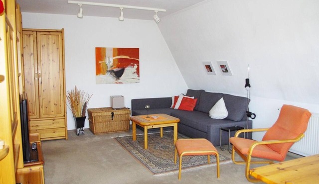 Apartment Am Strandweg – Lake Constance Views, Balcony, Parking