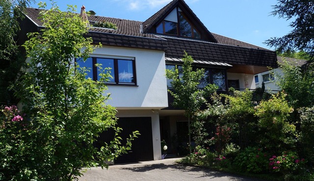 Apartment 'Bannstein Lahr' with Private Terrace, Shared Garden and Wi-Fi
