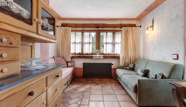 Apartment 'Canada' with Mountain View, Shared Garden and Wi-Fi