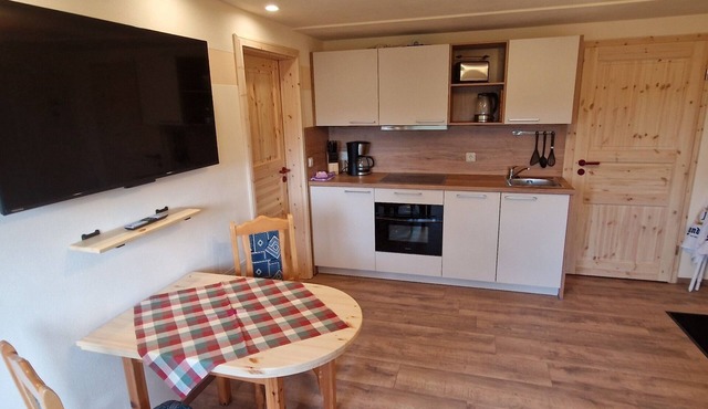 Apartment-Comfort-Ensuite with Shower-Terrace