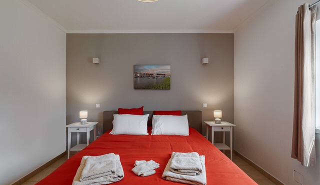 Apartment 'Cottage 3' with Shared Pool, Wi-Fi and Air Conditioning