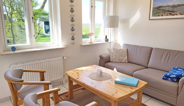 Apartment 'Ferienwohnung Gröde' with Sea View, Shared Terrace and Wi-Fi