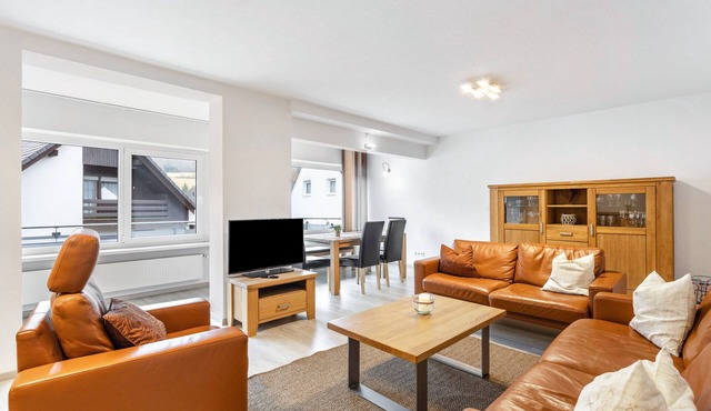 Apartment 'Ferienwohnung Lenne Traum' with Balcony