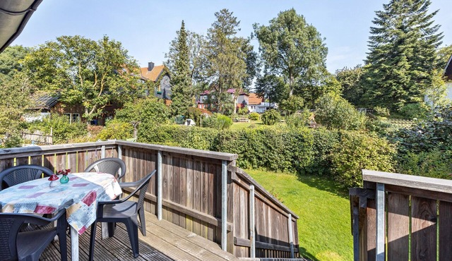 Apartment 'Ferienwohnung Spormann' with Balcony and Wi-Fi