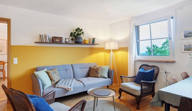 Apartment 'Ferienwohnung Fellagrün' with Mountain View, Shared Garden and Wi-Fi