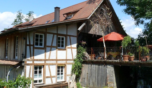 Apartment 'Ferienwohnung Sägespan' with Private Terrace, Shared Garden and Wi-Fi