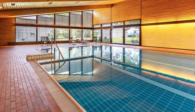 'Apartment Fetscher 1' close to the Lake with Shared Pool & Wi-Fi