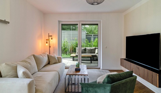 Apartment 'Fewo Luisa' with Private Terrace, Private Garden and Wi-Fi