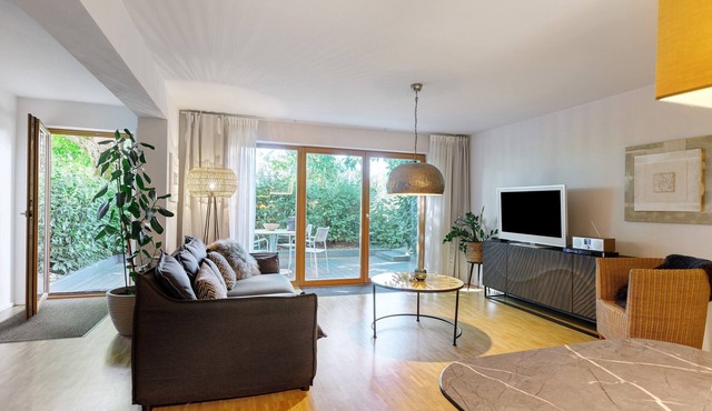 Apartment 'Fewo Spectrum' with Private Terrace and Wi-Fi