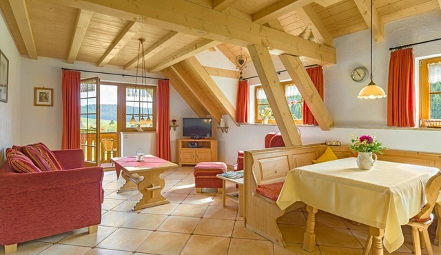 Apartment 'Fichte' with Shared Garden, Balcony and Wi-Fi
