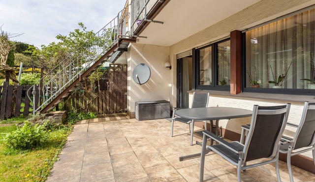 Apartment 'Figelius' with Private Terrace, Private Garden and Wi-Fi