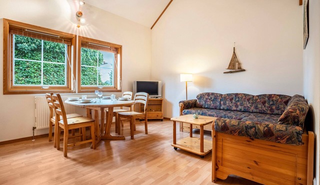 Apartment "Haus Albatros 5" with Balcony & Wi-Fi