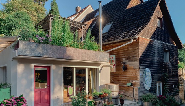 Apartment 'Haus der Malerin Wolke Eins' with Mountain View, Private Terrace and Wi-Fi