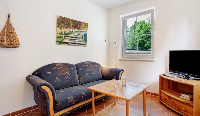 Apartment "Haus Seeadler 8" with Shared Terrace & Wi-Fi