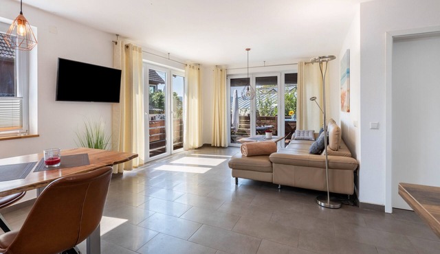 Apartment 'Helena' with Balcony and Wi-Fi