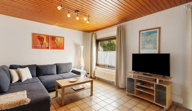 Apartment 'Heve' with Shared Terrace, Private Garden and Wi-Fi