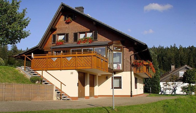 Apartment Hoch by Interhome