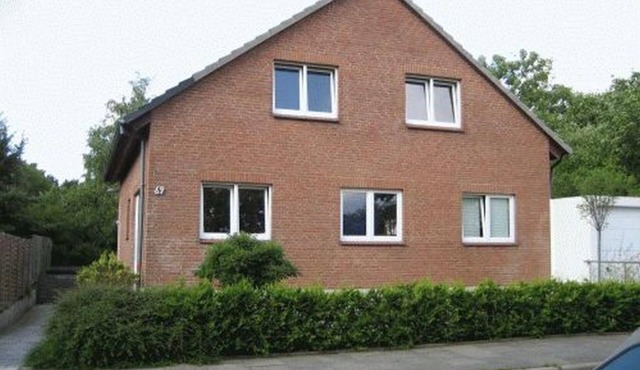 Apartment house in the local recreation area - apartment/apartment, shower, WC Whg. DG