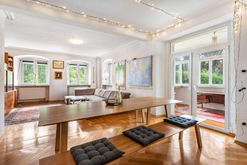 Apartment In A Historic Villa