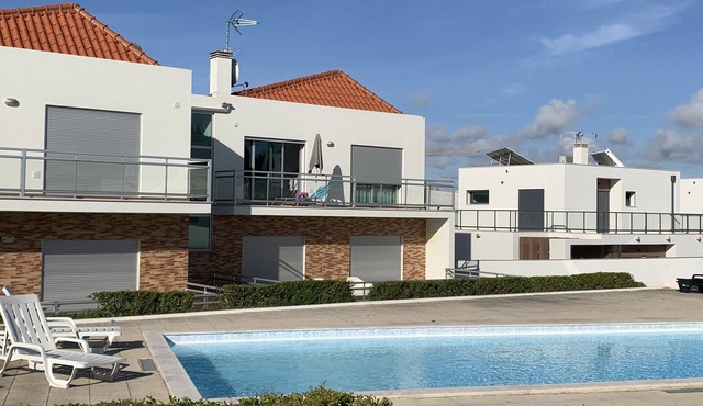 Apartment in Salir Do Porto with Swimming Pool