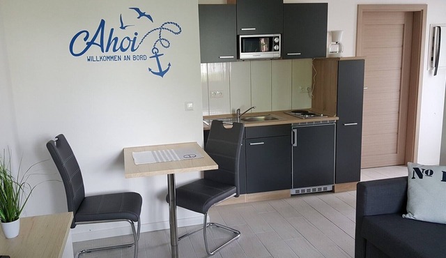 Apartment “Kleine Ecke” with Private Terrace, Garden, and Wi-Fi