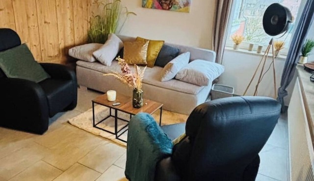 Apartment Lambo -Airoquartier (directly at FMO)