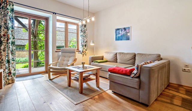 Apartment "Laubfrosch" with Private Outdoor Terrace in the Garden
