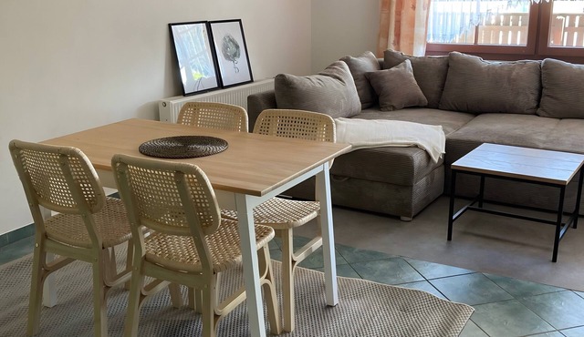 Apartment 'Louisenteich' with Balcony and Wi-Fi