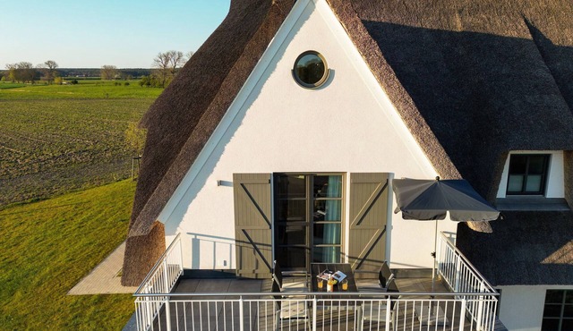 Apartment mit Balkon - Georg Philipp Telemann - Inseldomizil Stolpe - Urlaub Unter Reet auf Usedom
