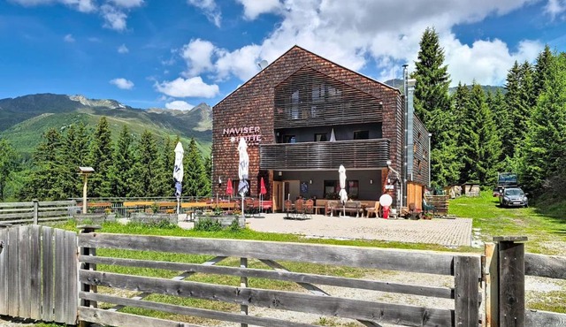 Apartment Naviser Hütte-3 by Interhome