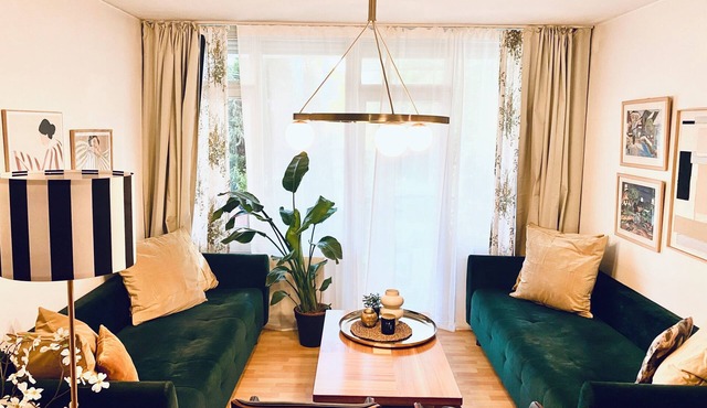 Apartment Near the University
