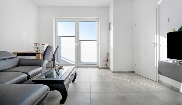 Apartment 'Neubau Mit Balkon' with Balcony