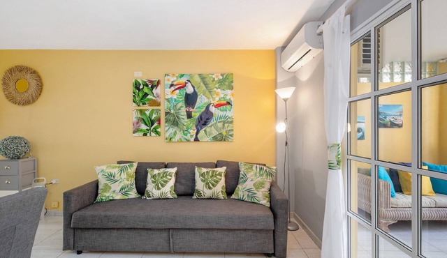 Apartment 'Paraíso Playa' with Private Terrace, Wi-Fi and Air Conditioning