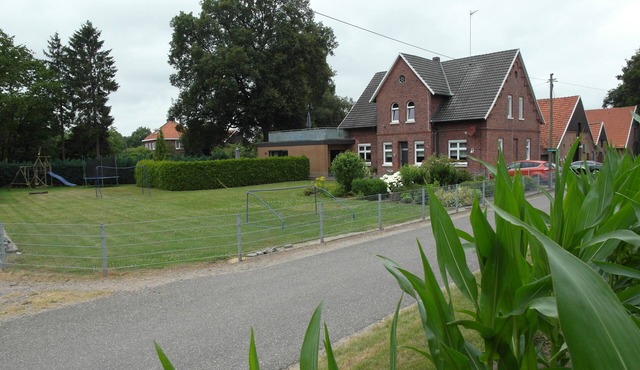 Apartment right on the Dutch border