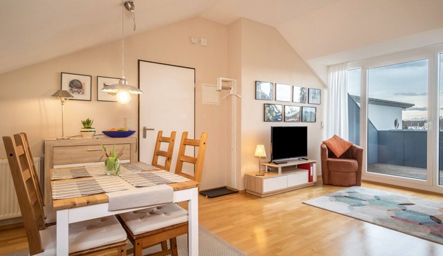 Apartment "Schwippl" with Balcony and Wi-Fi