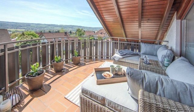Apartment SEEGLÜCK with partial lake view for max. 2 adults + 2 children