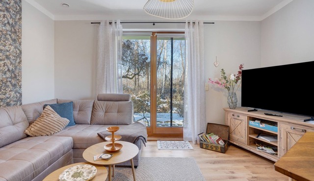 Apartment 'Spreequartier' with Lake View, private Terrace and Wi-Fi