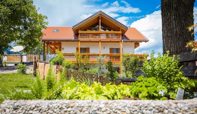 Apartment 'Stettnerhof Laugen' with Mountain View, Terrace & Wi-Fi